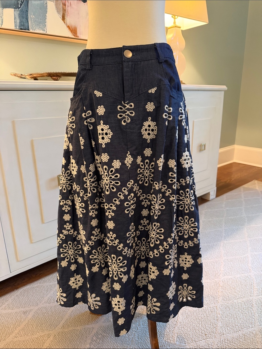 Embroidered Navy Midi Skirt with White Floral Motif - Picture 1 of 3